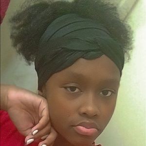 Meet your Posher, Ayanna